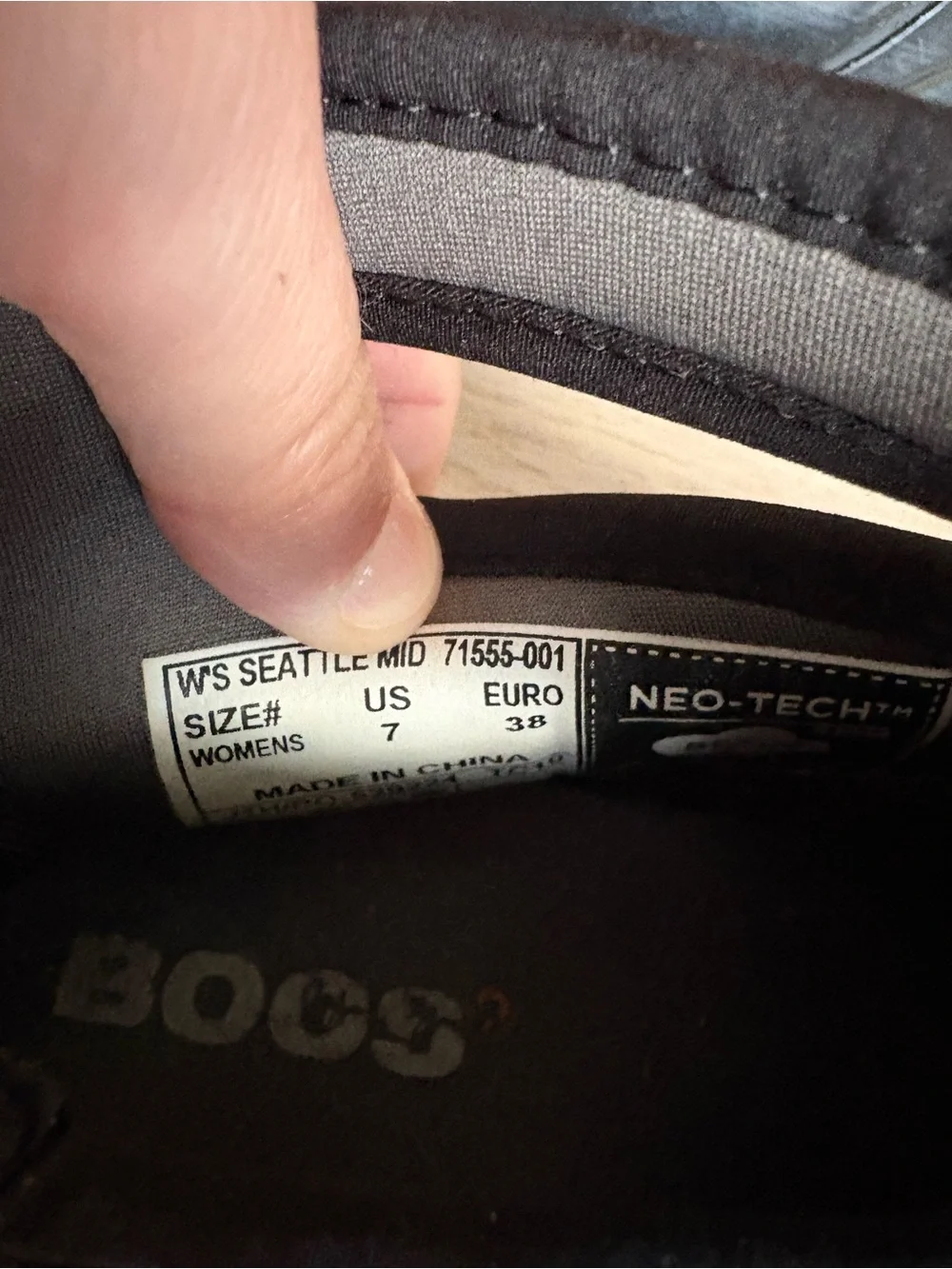 Bogs Black Waterproof Short Rain Boots with Pull Handles